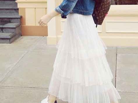 百褶裙穿搭攻略全解析：从挑选到保养的实用指南