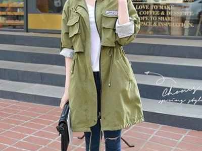 白色风衣搭配裤子全攻略 穿出你的时尚范儿