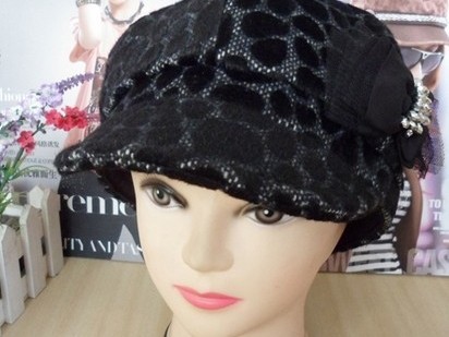 脸大戴帽子秘籍这样选款瞬间小脸