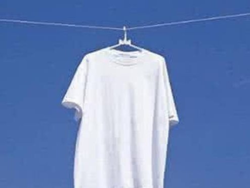 衣服变黄揭秘原因与预防妙招