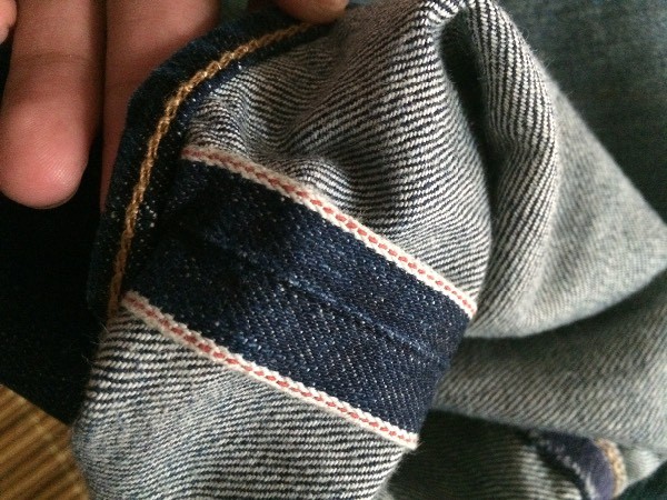 赤耳是什么意思 深度解析牛仔裤赤耳的奥秘