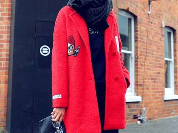 红色大衣搭配鞋子全攻略时尚不出错