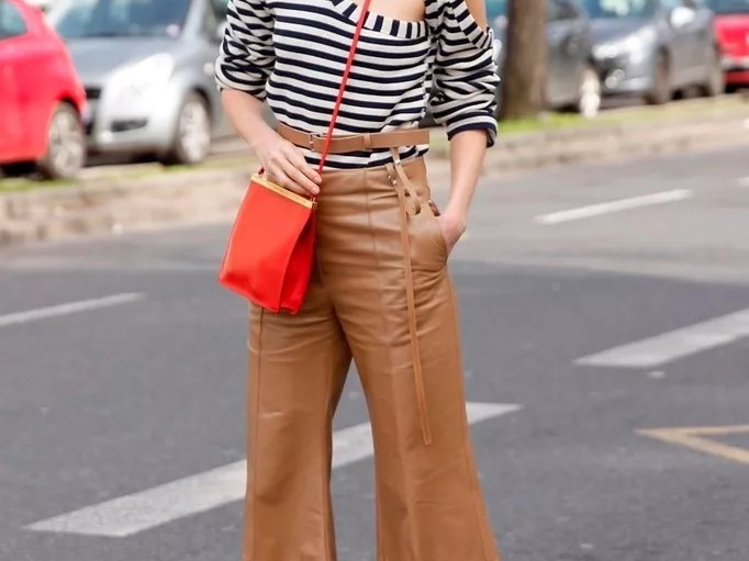 黑色阔腿裤配鞋全攻略，让你走路带风时髦翻倍