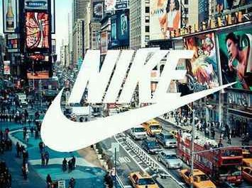 Nike潮流穿搭秘籍：跟明星学搭配，耐克鞋也能穿出高级感