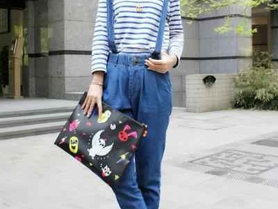 牛仔T恤配裤子全攻略 穿对秒变时髦精